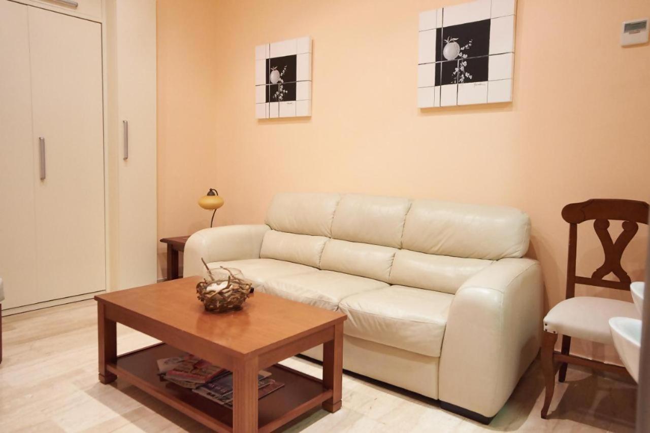 Apartamentos San Andres Sevilla Eksteriør bilde